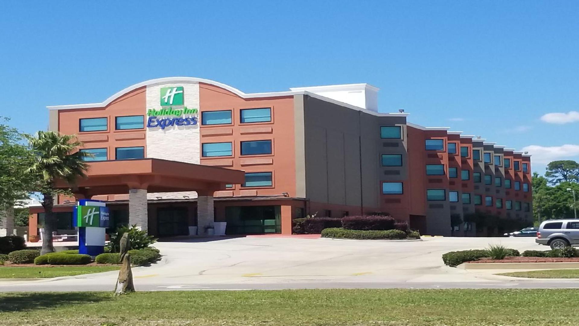 Holiday Inn Express – Biloxi – Beach Blvd, an IHG Hotel